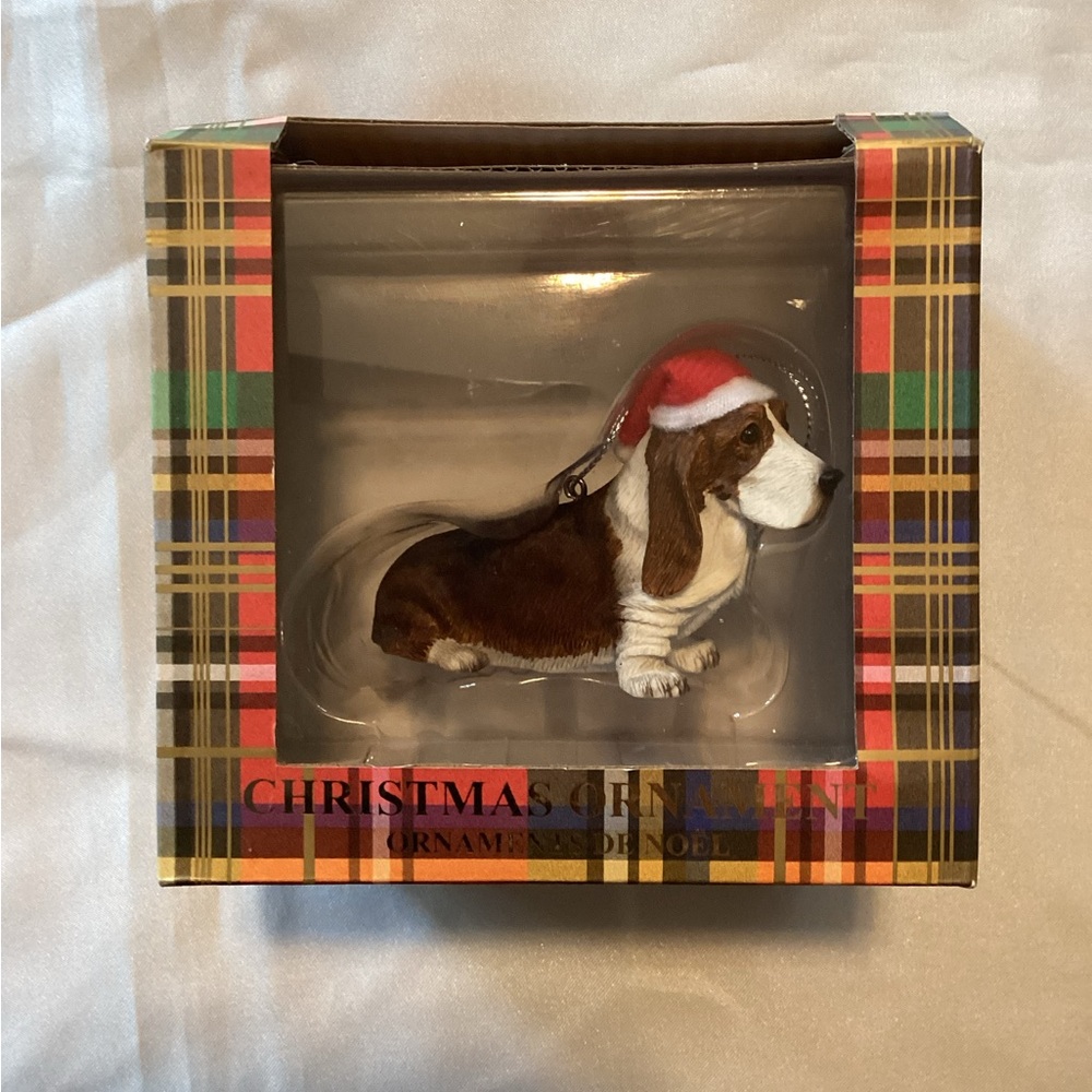 Basset Hound Sandicast Canine Collection Ornament